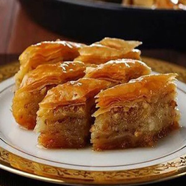 Cevizli Ev Baklavası (Kg)